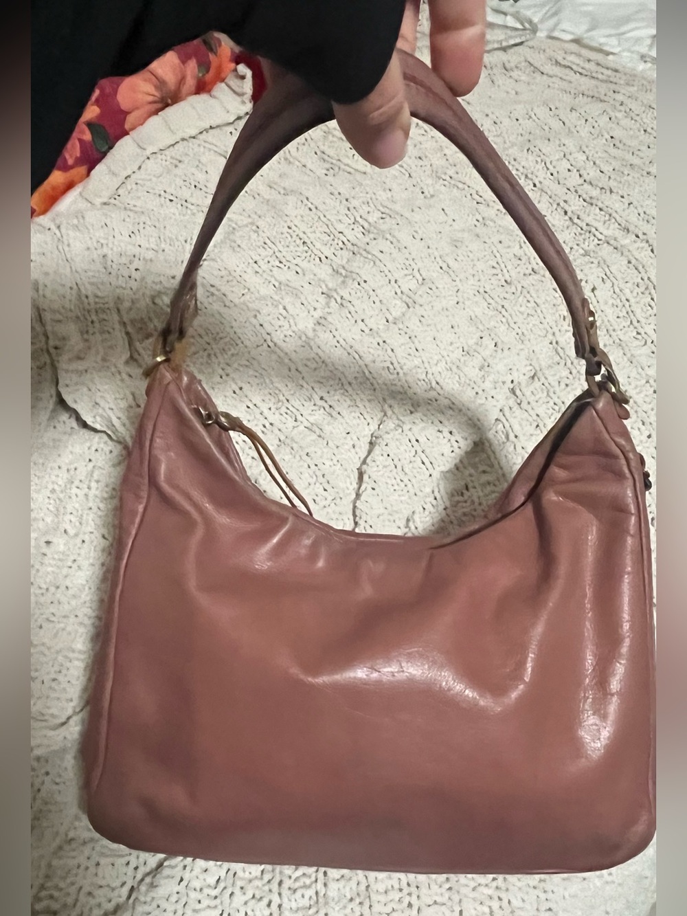 HOBO Marley Slouchy Leather Shoulder Bag in Dusty Mauve